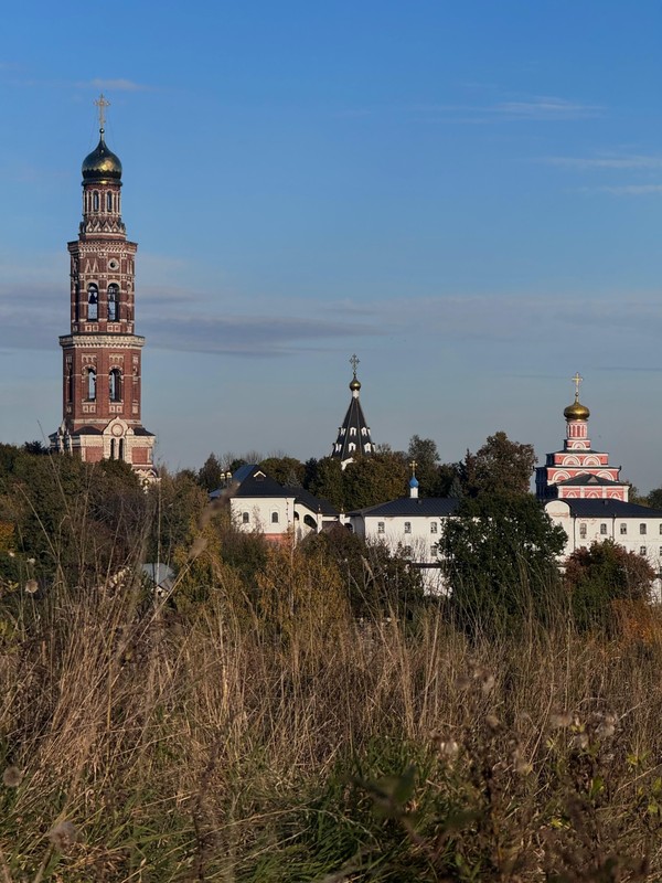 Групповой трансфер из Рязани в музей Есенина, село Пощупово и Иоанно-Богословский монастырь – групповая экскурсия