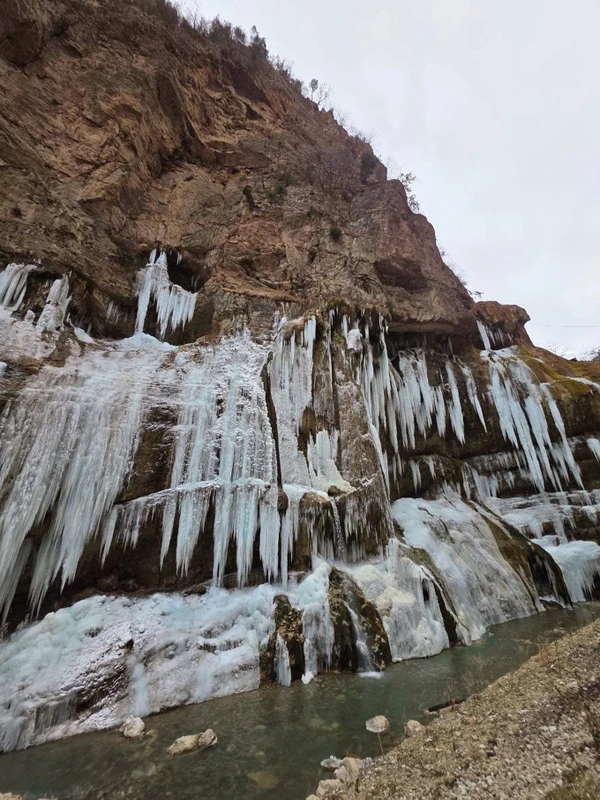 Из Нальчика — на Чегемские водопады – групповая экскурсия