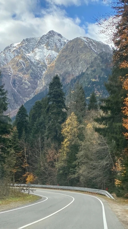 Из Пятигорска — в живописный Домбай – групповая экскурсия