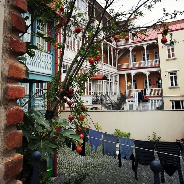 Старый и верный традициям Тбилиси – индивидуальная экскурсия