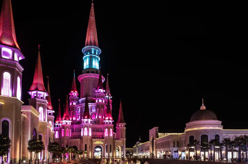 Ночной трансфер на шоу «Страна легенд» (из Аланьи) – групповая экскурсия