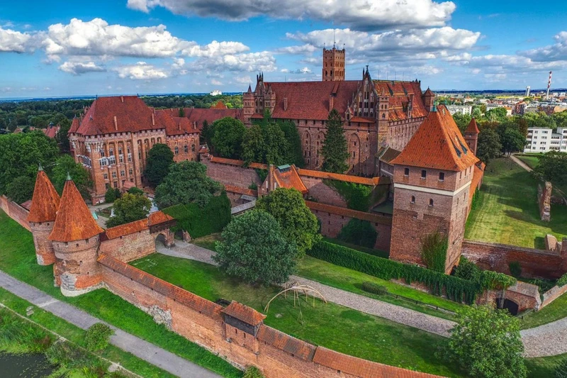 Из Калининграда в Польшу — по замкам рыцарей – индивидуальная экскурсия