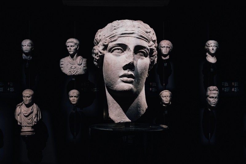 Боги, саркофаги и забытые империи: прогулка по Археологическому музею – групповая экскурсия