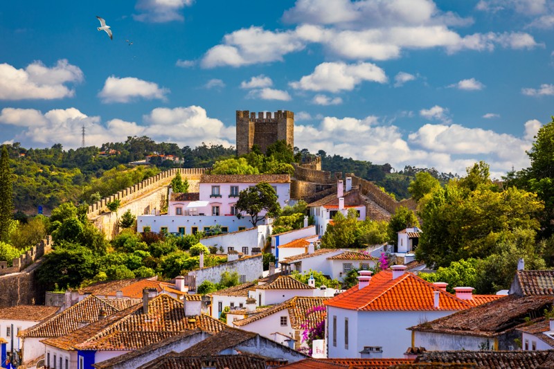 Средневековая Португалия: Обидуш, Алкобаса, Назаре и Баталия за 1 день – индивидуальная экскурсия