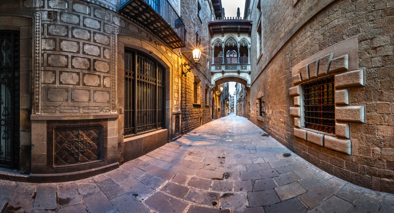 Авторская прогулка по готической Барселоне – индивидуальная экскурсия