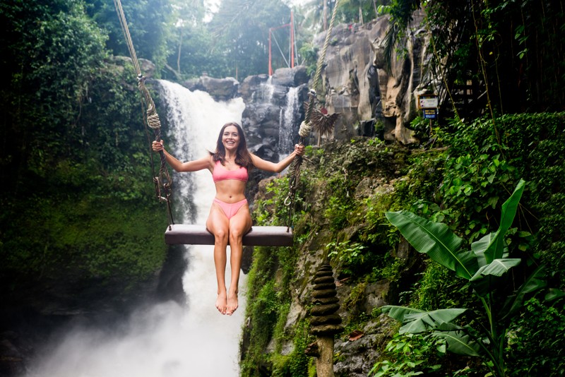 Бали: водопады в джунглях и древний храм – индивидуальная экскурсия