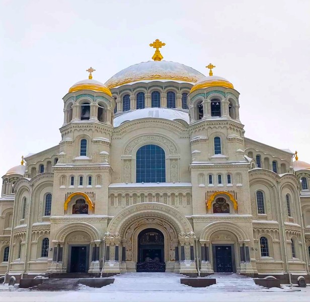 Путешествие из Петербурга в Кронштадт – групповая экскурсия