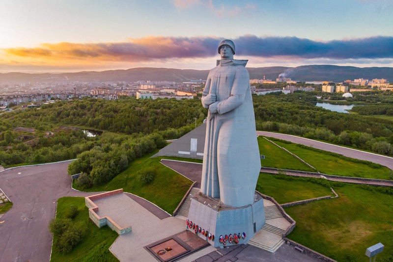 Знакомство с Мурманском в мини-группе – групповая экскурсия