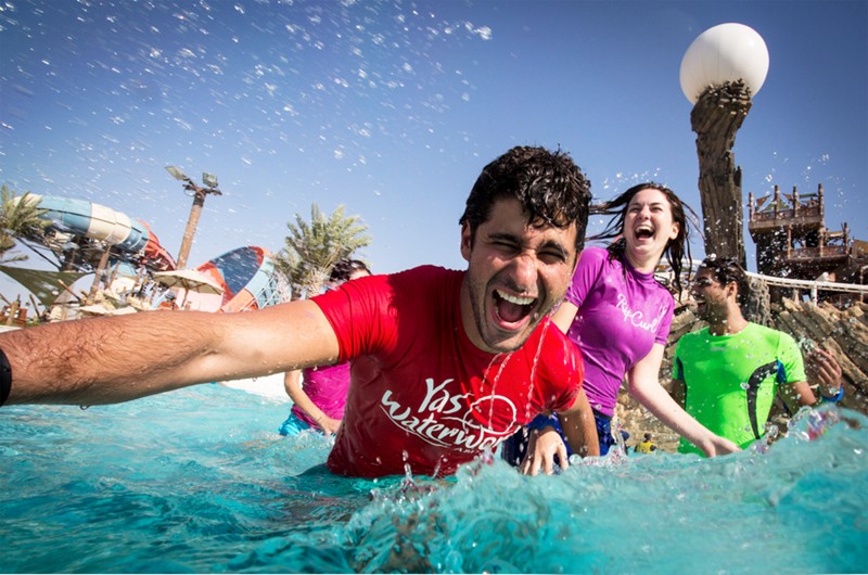 Билеты в аквапарк Yas Waterworld с обедом – входной билет