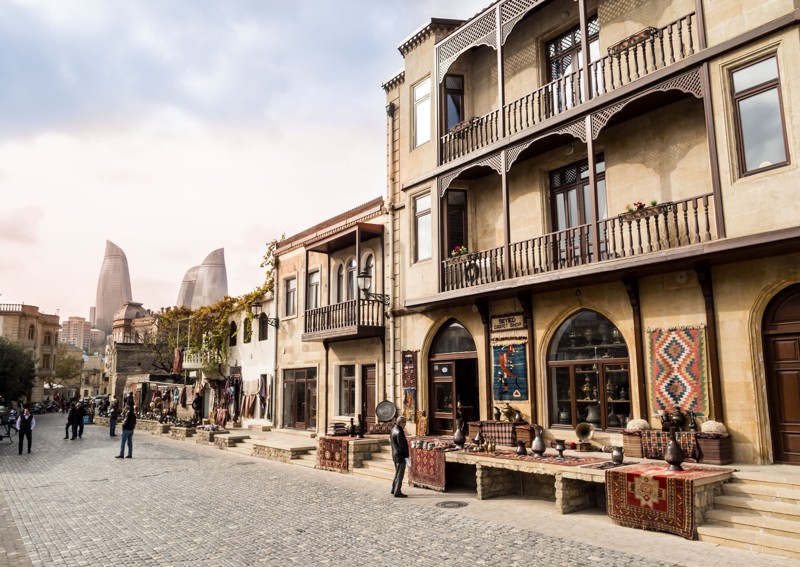 Баку и страна огней: обзорная экскурсия по Старому городу + храм Атешгях