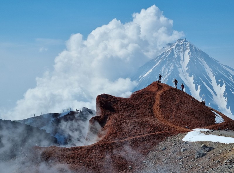 Домашние вулканы Камчатки: восхождения на Авачинский вулкан и гору Верблюд – авторский тур