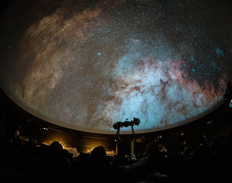 Твоё созвездие над Байкалом: программа 3 в 1 под куполом планетария – групповая экскурсия