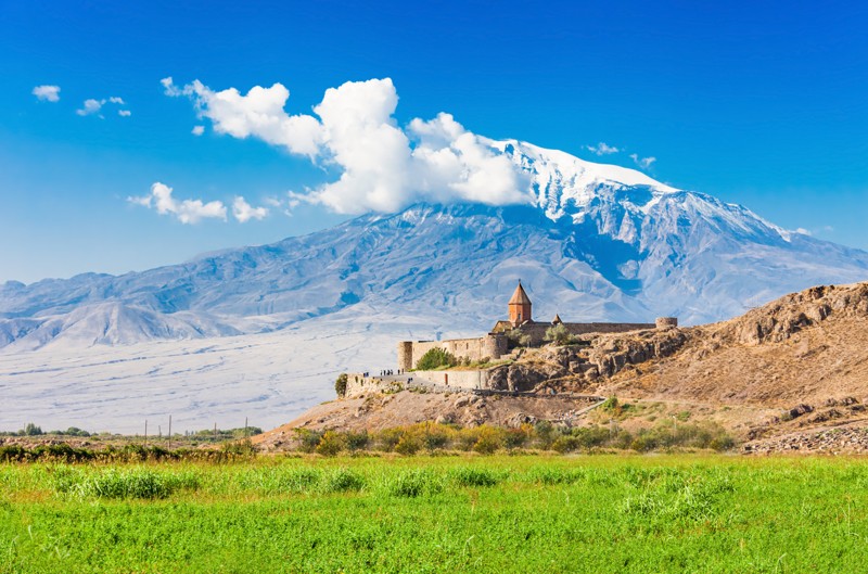 Мини-тур по Армении: Хор Вирап, Птичья пещера, Татев и Джермук – авторский тур