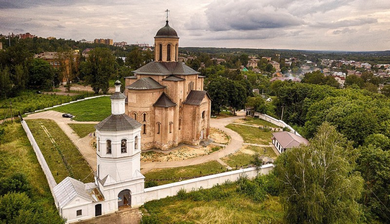 Старинные храмы Смоленска – индивидуальная экскурсия