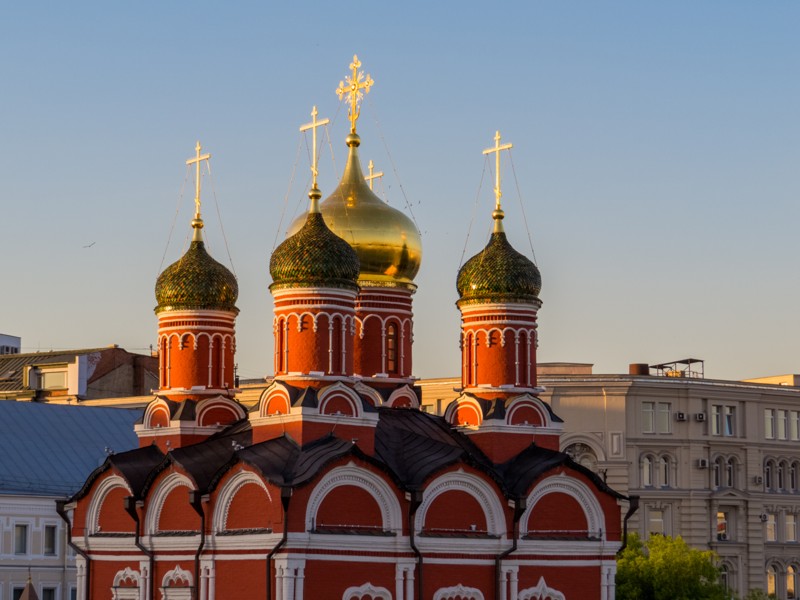 Москва: от уличных калачей до палат Романовых – групповая экскурсия