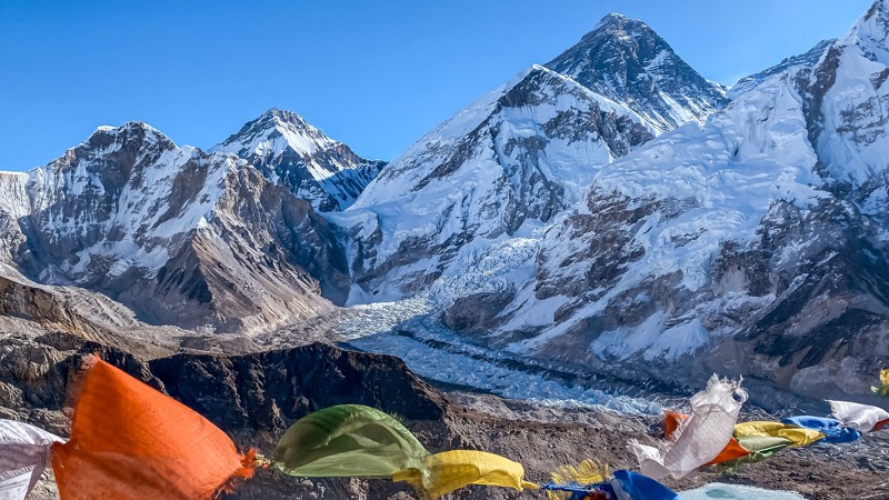 На вершине мира: треккинг-тур в базовый лагерь Эвереста с проживанием в лоджах – авторский тур