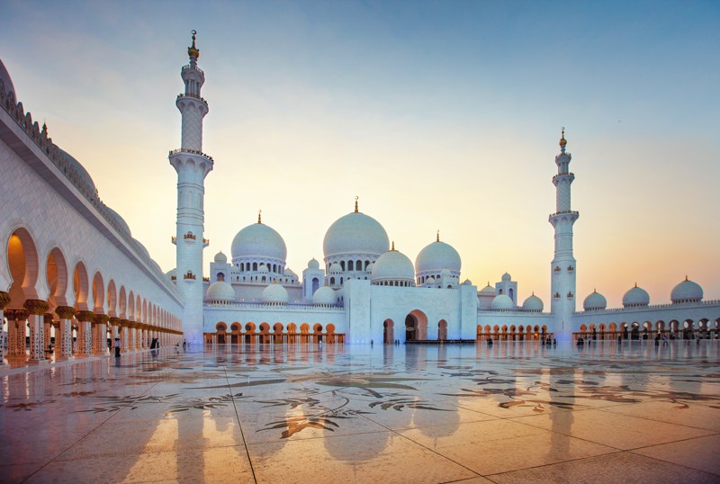 Знакомство с чарующей столицей ОАЭ — Абу-Даби из Дубая – индивидуальная экскурсия