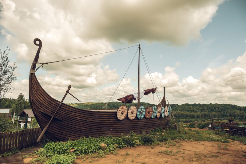Дом-драккар викингов: экспедиция из Подмосковья в Средневековье – групповая экскурсия