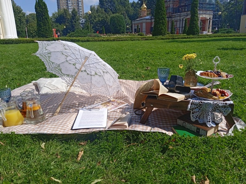 Променад по Москве и завтрак на траве – индивидуальная экскурсия