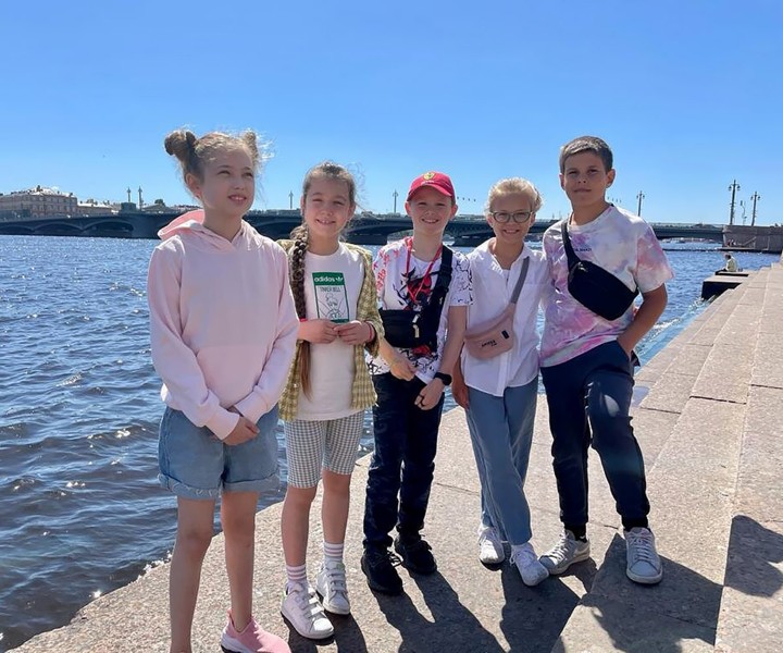 Тайны Петербурга: познавательная прогулка с детьми 8-12 лет – индивидуальная экскурсия