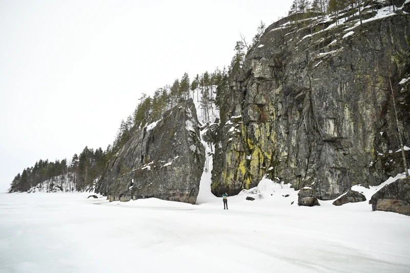 Горный парк «Рускеала» и Ладожские шхеры на воздушной подушке – групповая экскурсия