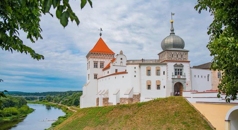 По следам рыцарей: индивидуальный тур к замкам в Мире, Несвиже, Гродно и Лиде – авторский тур