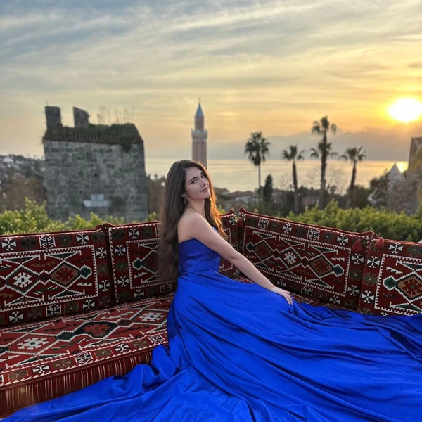 Фотосессия на крыше Антальи в летящем платье или традиционном платке – индивидуальная экскурсия