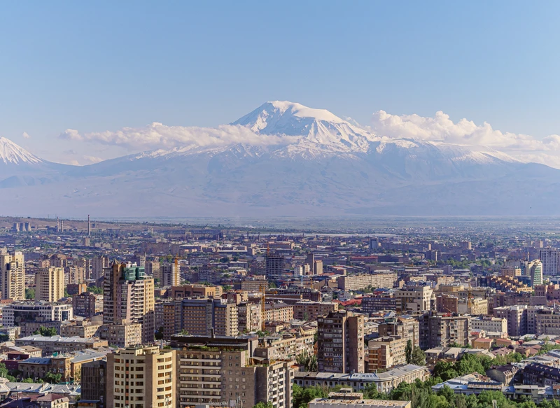 Первый день в Ереване + дегустация на коньячном заводе «Арарат» – групповая экскурсия