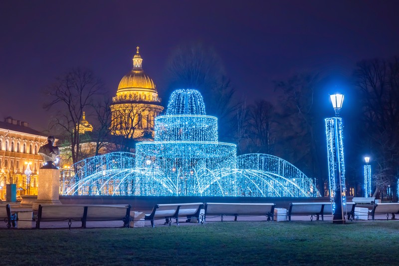 Рождественская прогулка: «Щелкунчик» в Петербурге – групповая экскурсия