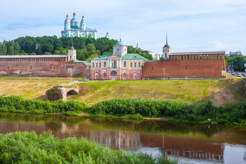 Смоленск из окна туристического такси – индивидуальная экскурсия