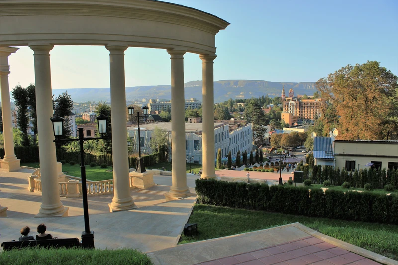 Трилогия парка: среда, история, архитектура – индивидуальная экскурсия