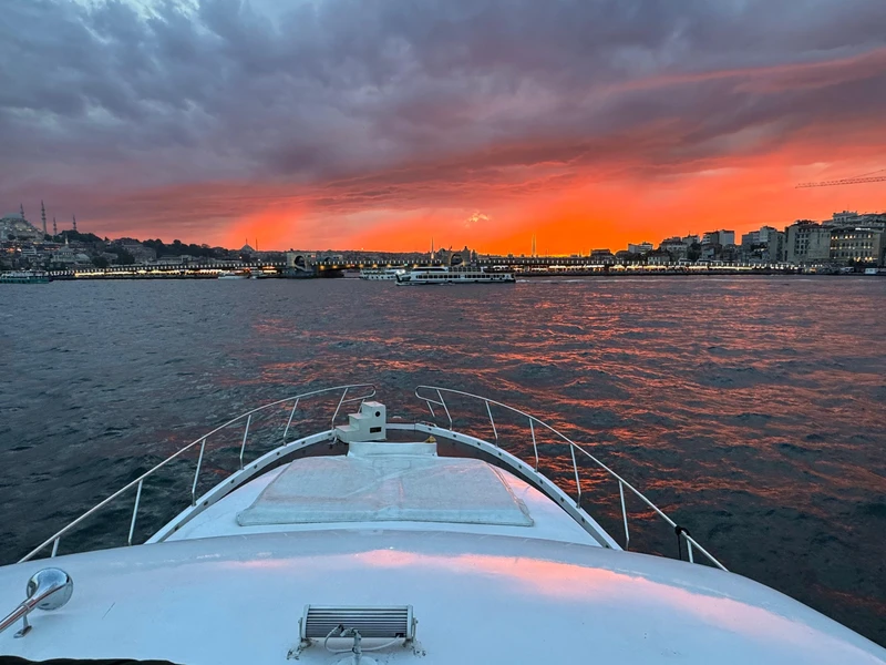 Яхта мечты: дневной круиз по Босфору – индивидуальная экскурсия