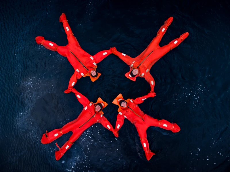 На волнах невесомости: айс-флоатинг на Волге – групповая экскурсия