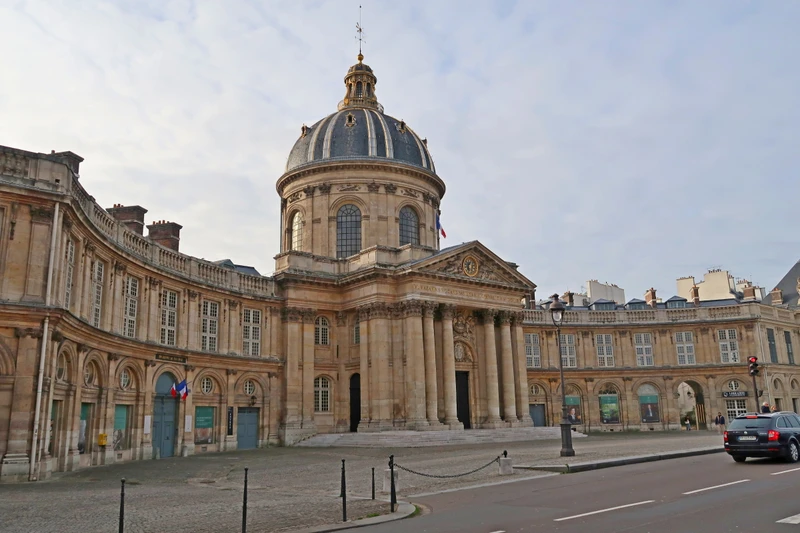 По следам великих русских в центре Парижа – групповая экскурсия