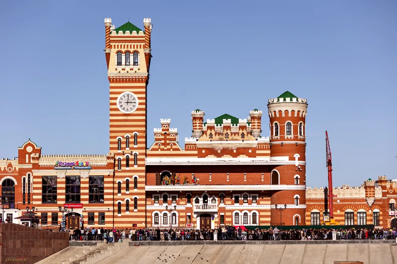 Прогулка по Йошкар-Оле с гидом-историком – групповая экскурсия