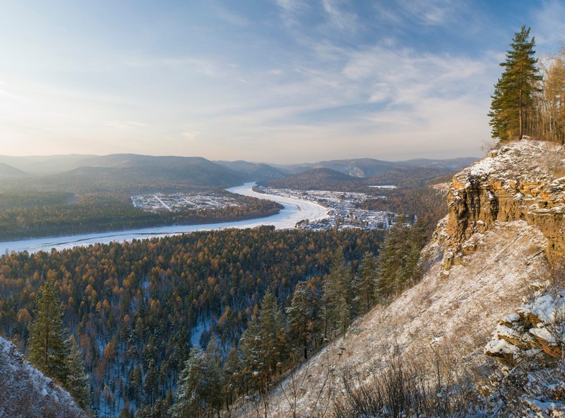 По окрестностям Иркутска: музей Русской Америки и Шаманский утес – индивидуальная экскурсия