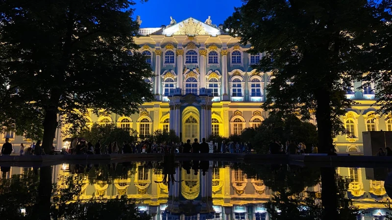 Скрытые сокровища Эрмитажа: экскурсия в Золотую кладовую (без очереди)