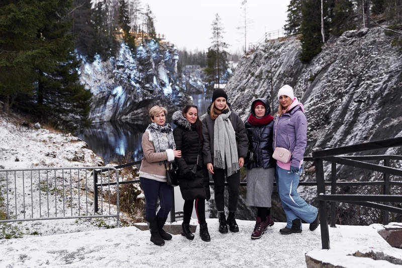 Карельские выходные: из Петербурга — в парк «Рускеала» и к Ладожским шхерам на аэролодке – групповая экскурсия