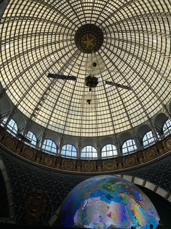 Орбита вдохновения. Космическая экскурсия на ВДНХ