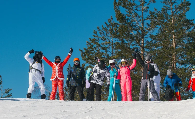 Катаем на склонах «Банного» и «Абзаково»: тур с вечеринкой и банькой с выездом из Н. Челнов и Казани – авторский тур