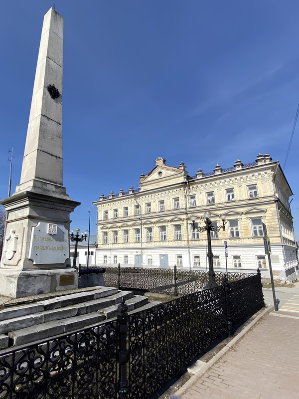 «Кунгурский экспресс»: прогулка по улицам города и подземным гротам пещеры – индивидуальная экскурсия