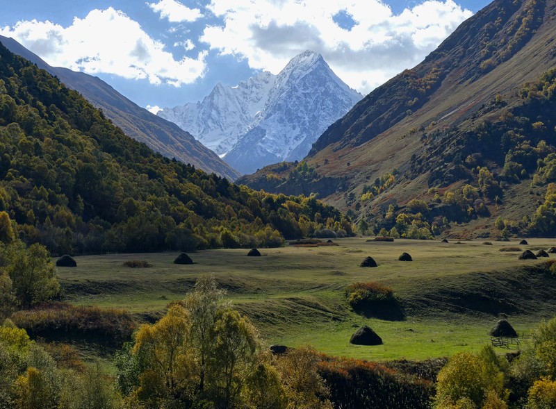 Чегемские водопады и тайны Кавказа — из Нальчика – индивидуальная экскурсия