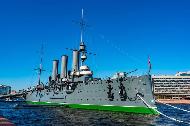 Входные билеты на крейсер «Аврора» – групповая экскурсия