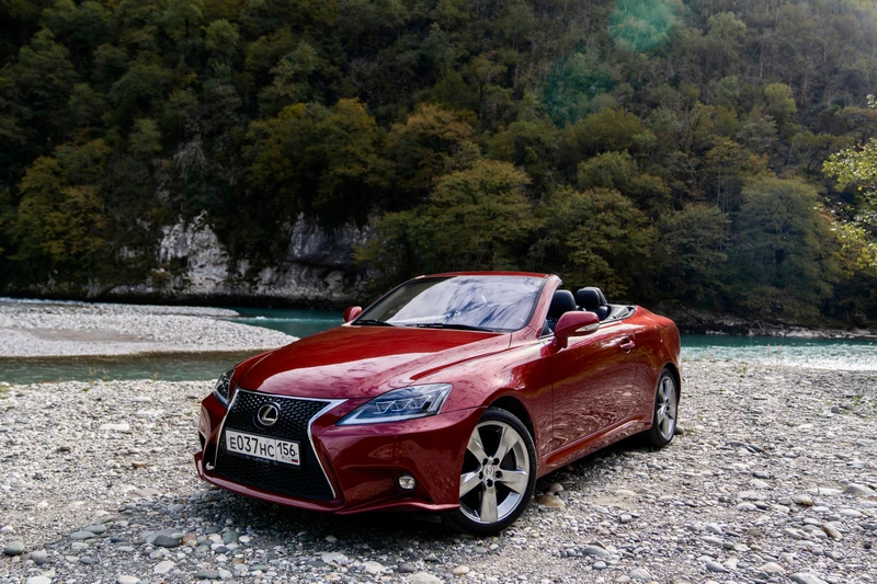 Фотопутешествие в Абхазию на кабриолете Lexus – индивидуальная экскурсия