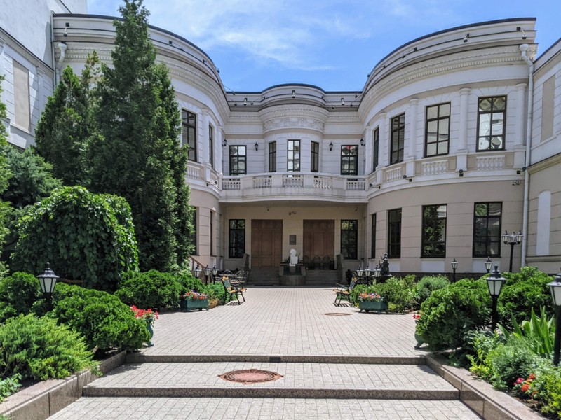 Групповая экскурсия «Загадки старинных особняков»