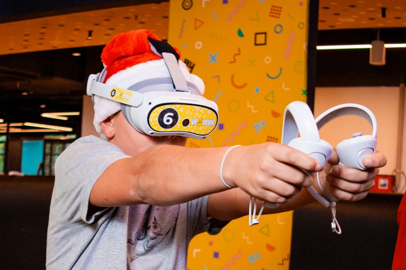 Новогодняя ёлка в A4 VR PARK – индивидуальная экскурсия