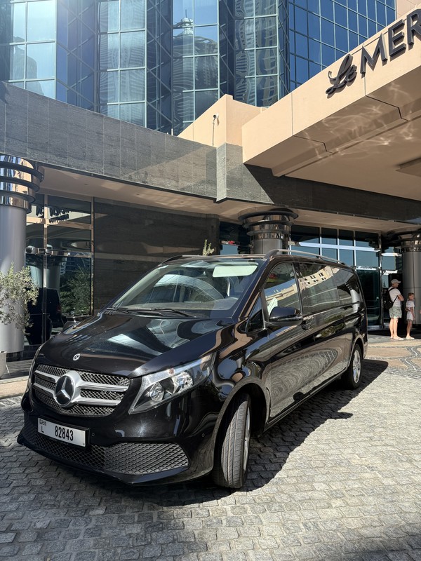 Трансфер из аэропорта Дубая в любую точку города — или наоборот – индивидуальная экскурсия