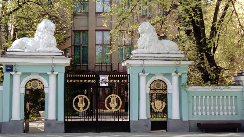 Исследуем Москву: Дом учёных на Пречистенке – групповая экскурсия
