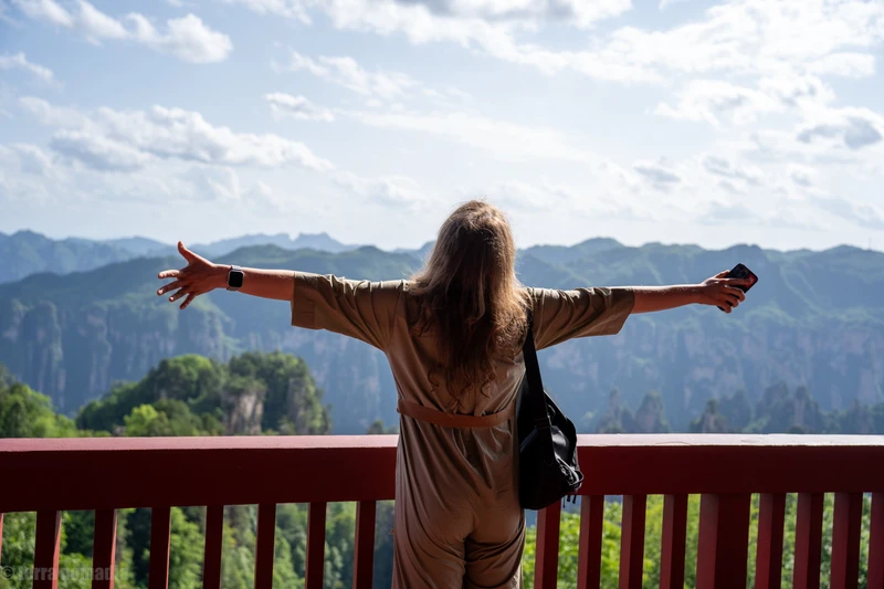 Неделя в Шанхае с поездкой в горы Аватара, речным круизом и чайной церемонией (мини-группа) – авторский тур