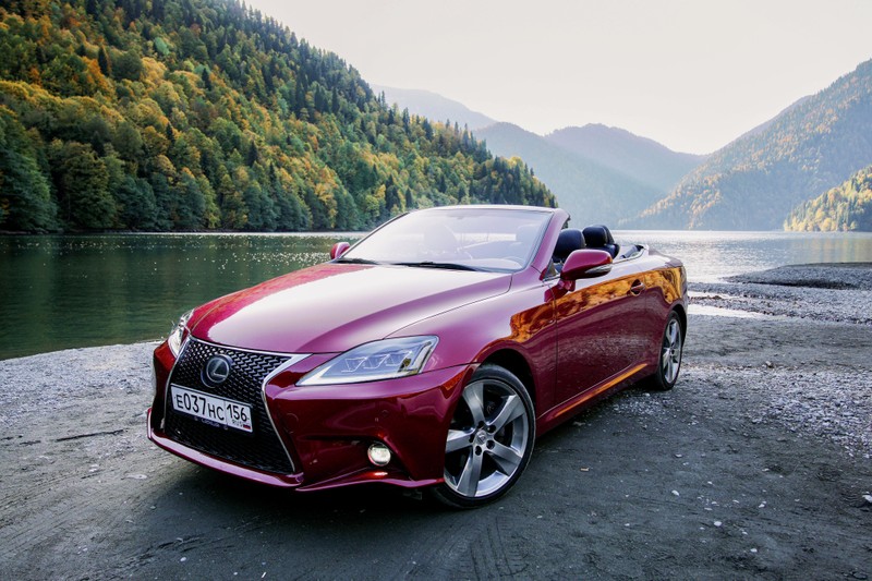 Фототур в Абхазию на кабриолете Lexus – индивидуальная экскурсия